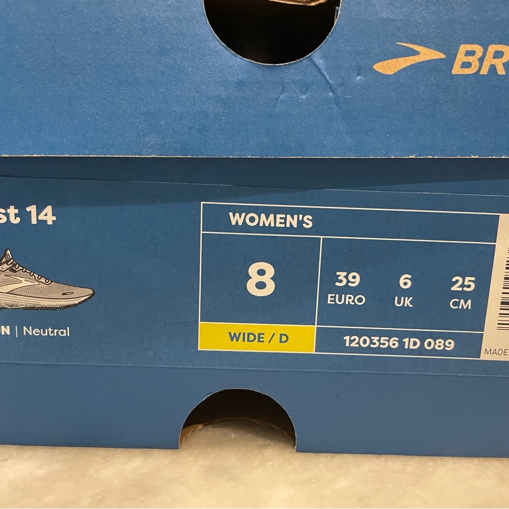 Brooks ghost